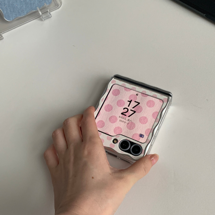 Wave-edge Pink Polka-dot Samsung Phone Case