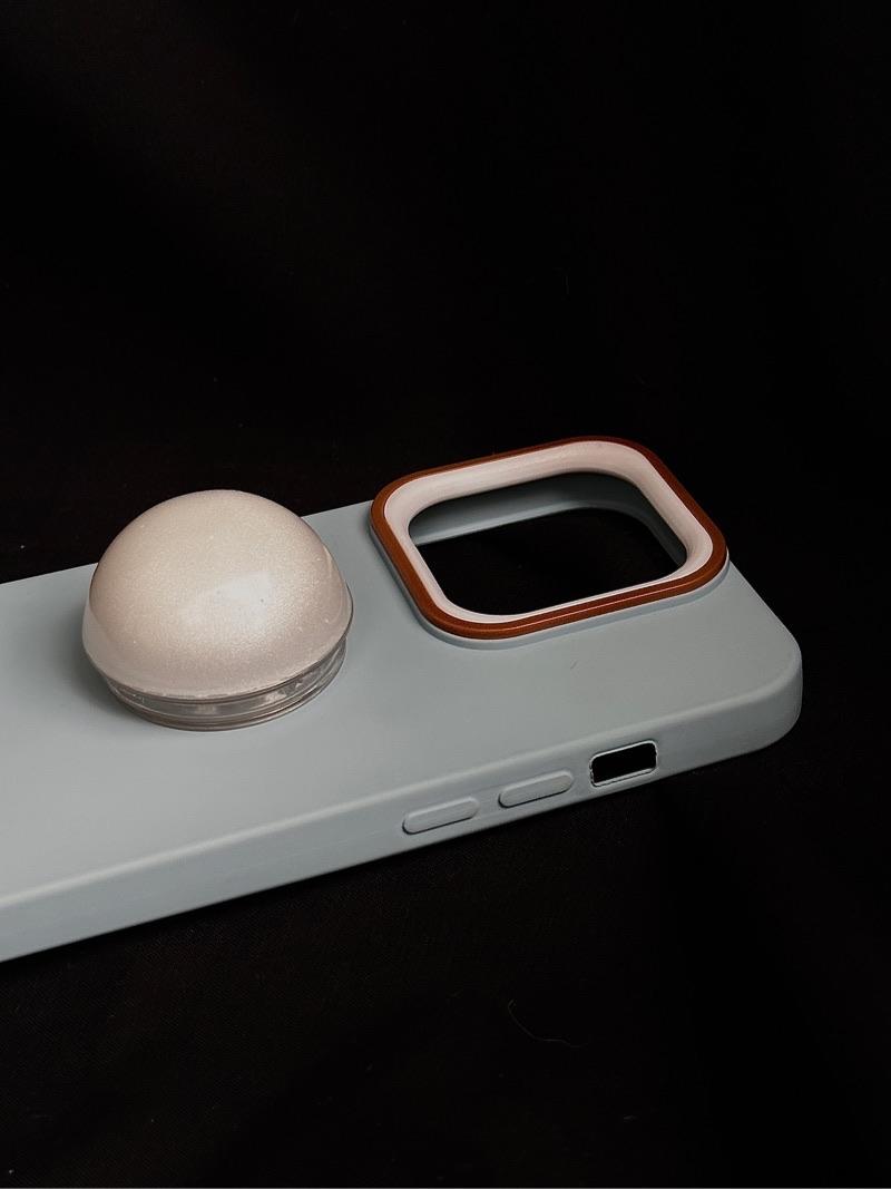 A Pearl Phone Case