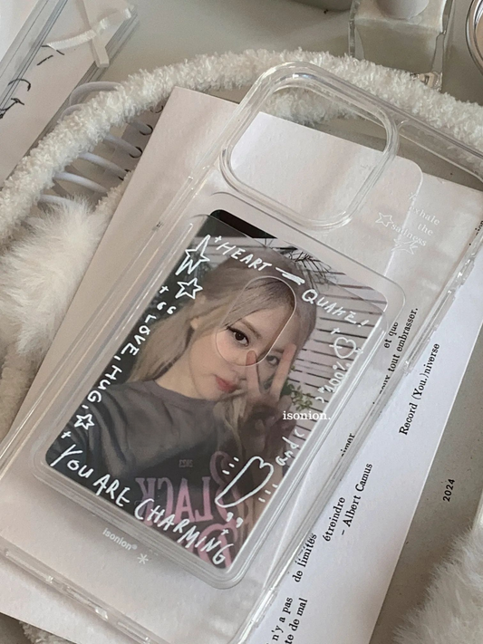 Chili Matte Clear Magnetic Card Holder