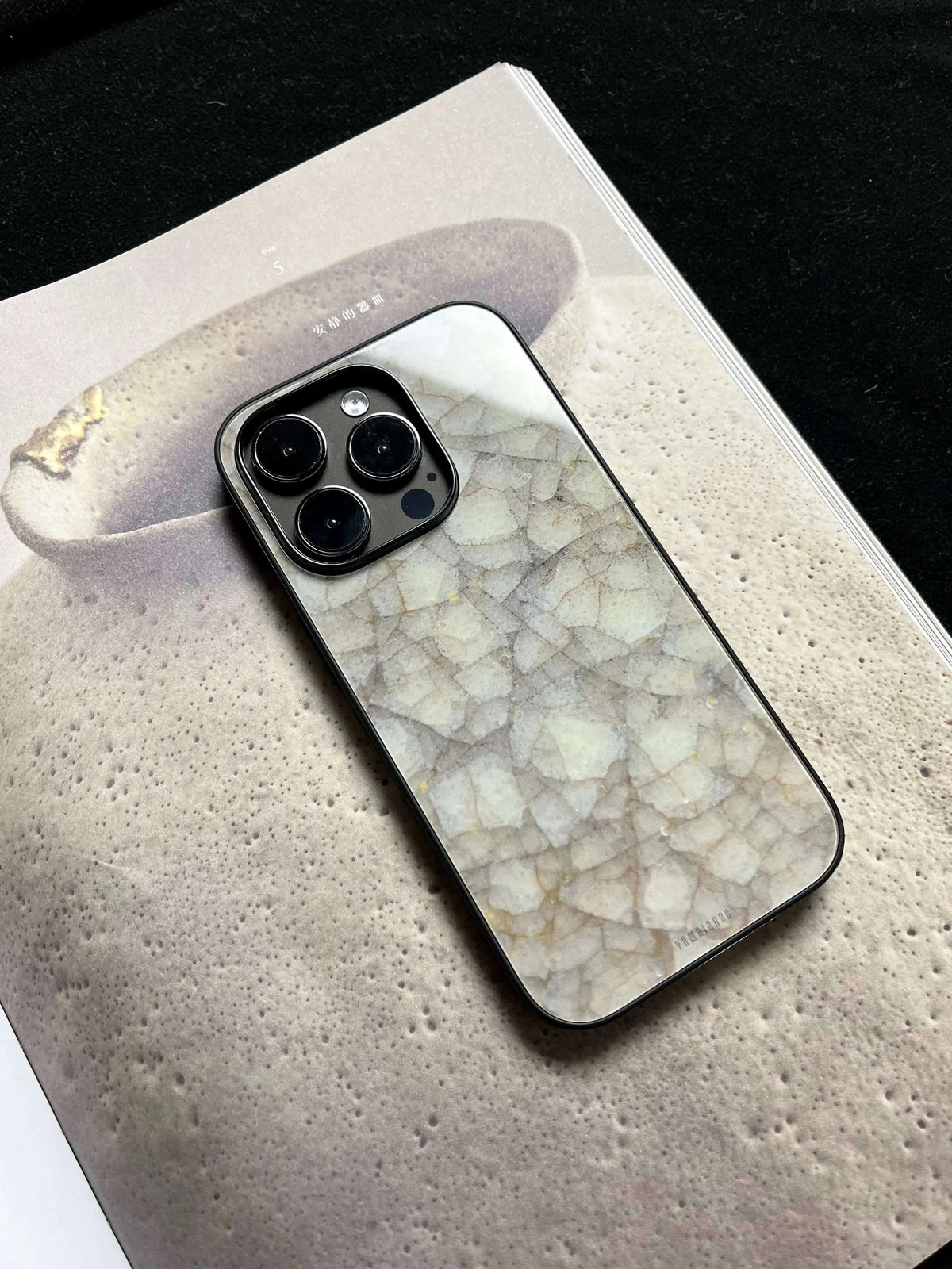 Chinoiserie China Inspired Ice-Crack Pattern Tempered Glass Phone Case-YX