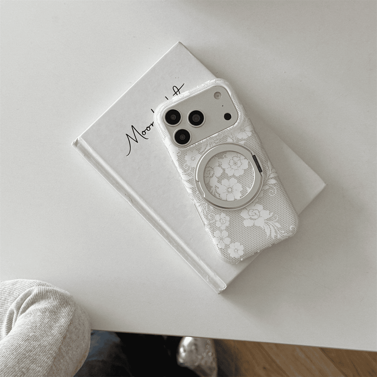 White Floral Lace Silicone Phone Case-CC012IMD