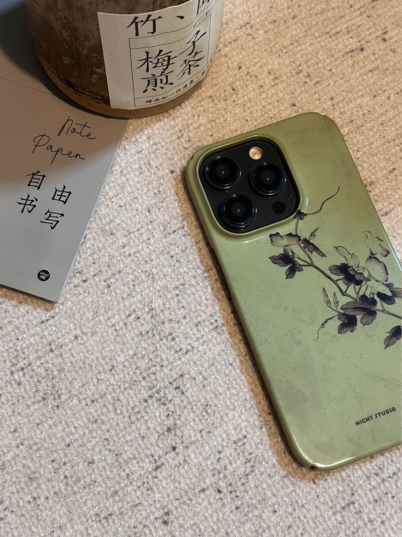「Chinoiserie」Green Flower Branch Traditional Chinese Painting Phone Case | iPhone Case | Three Fleas