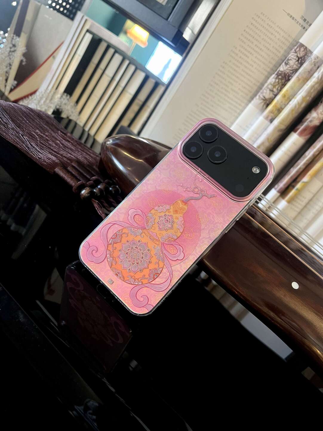 Chinoiserie Pink Hulu Gourd Laser Metallic Silicone Phone Case-YX