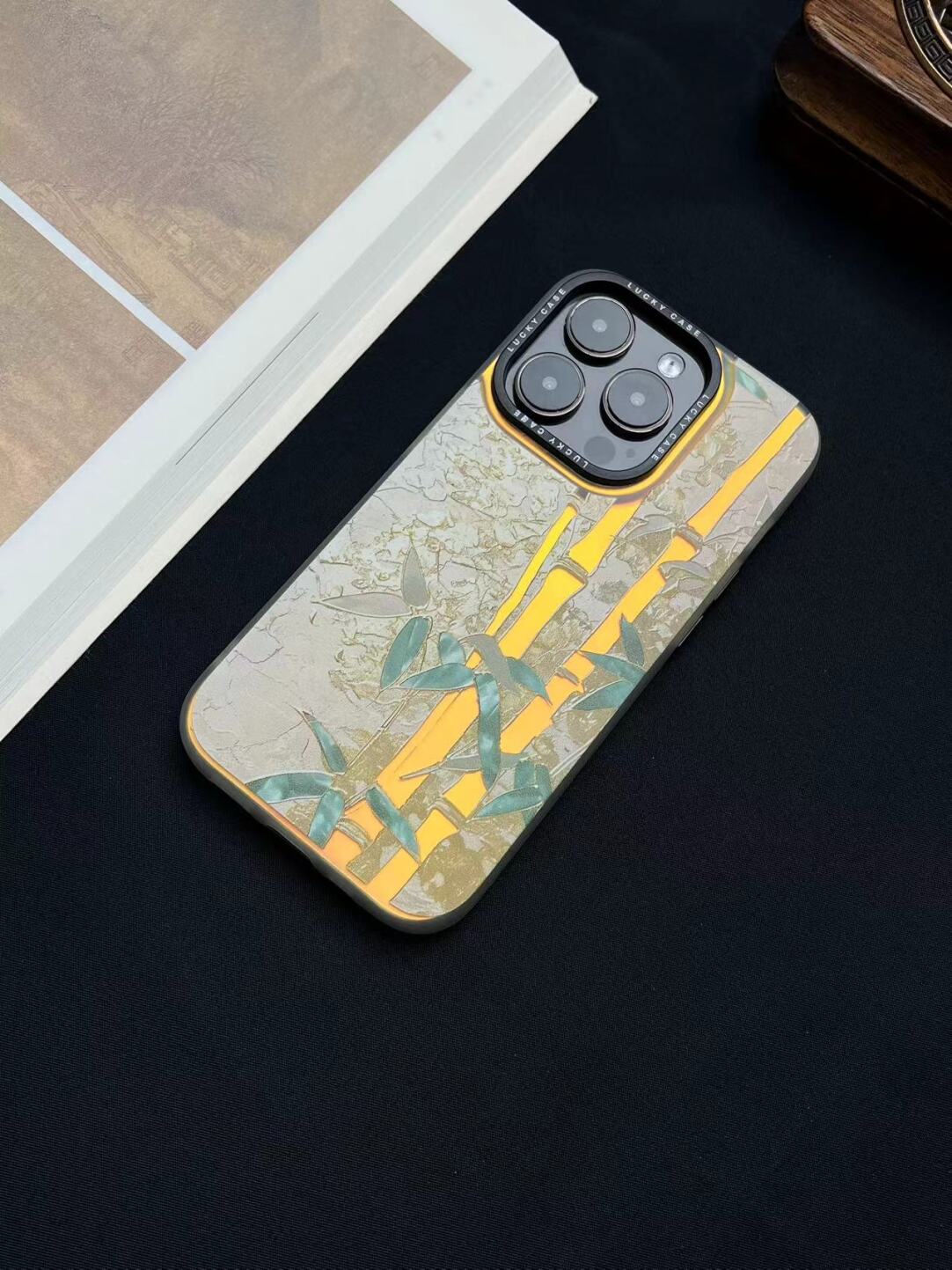 Chinoiserie Verdant Bamboo Laser Metallic Phone Case-YX