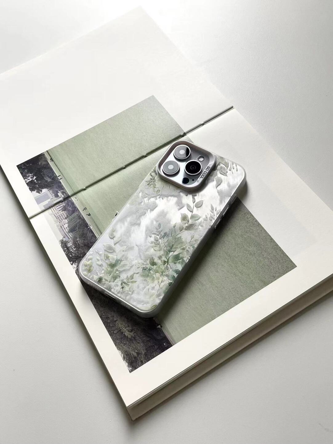 Artistic Metallic Luster Spring Foliage Phone Case Chinoiserie IMD-SSL