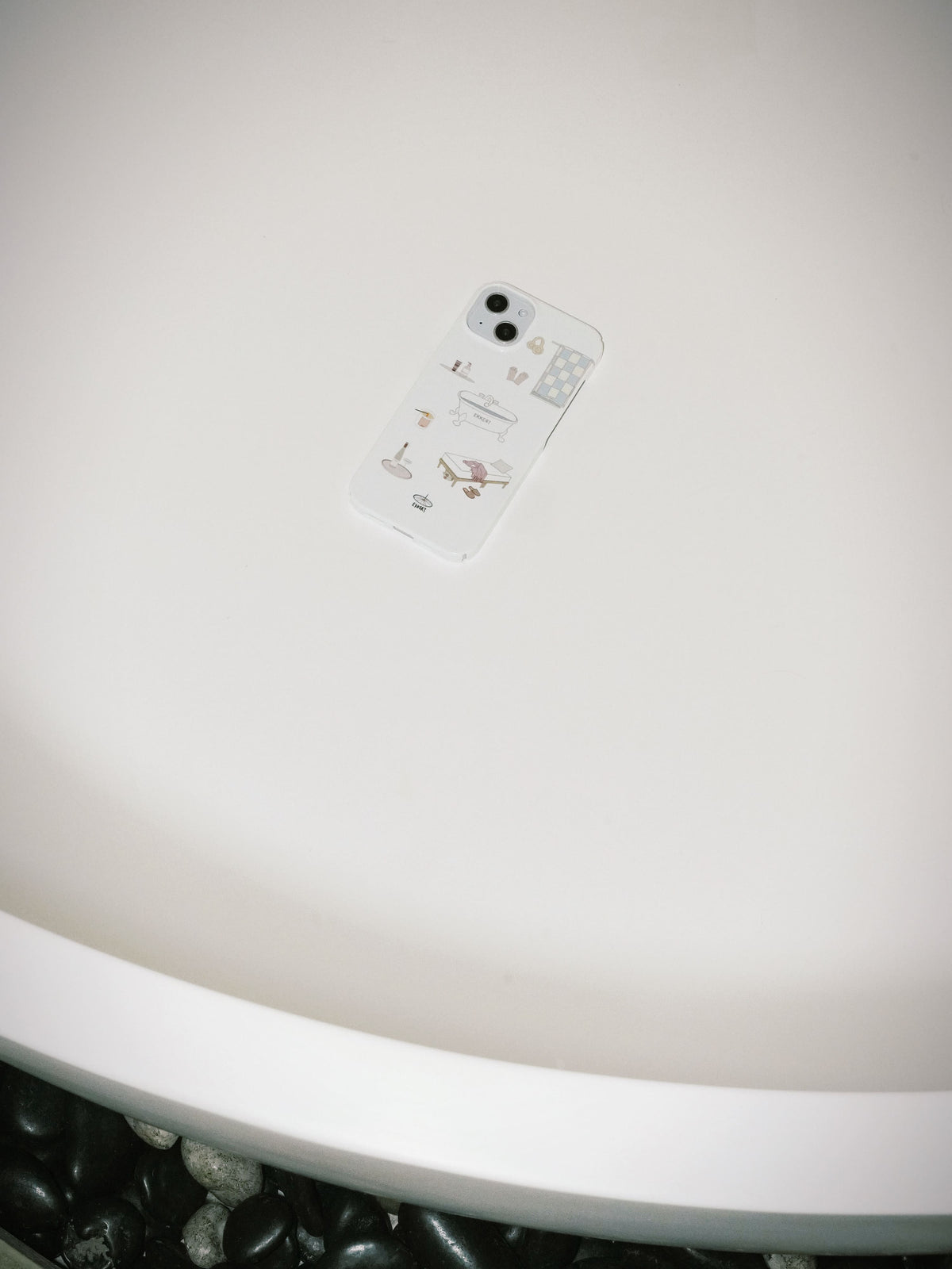 🛁 With all of my favoritesphone accessories - Three Fleas