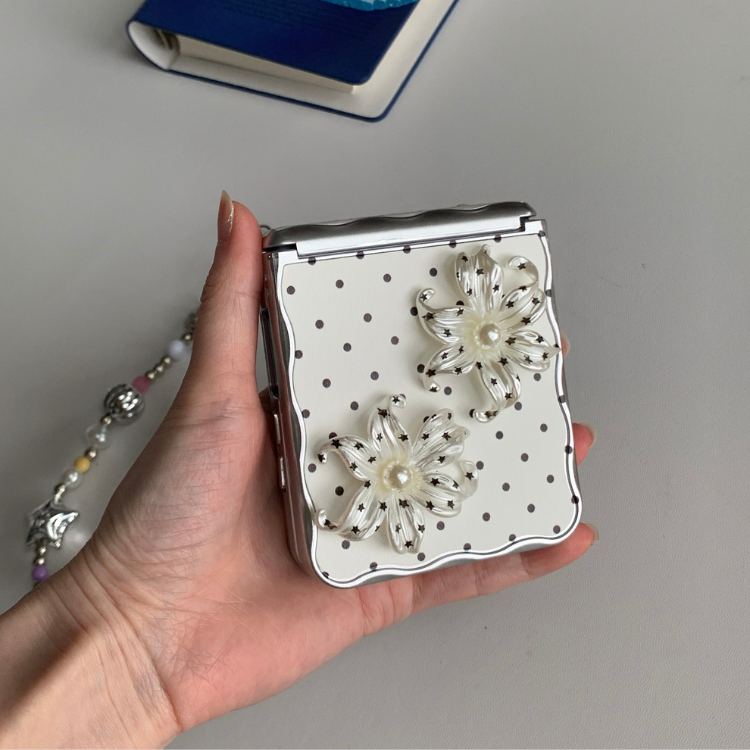 Retro Chic Polka Dot & Pearl Flower Samsung Phone Case