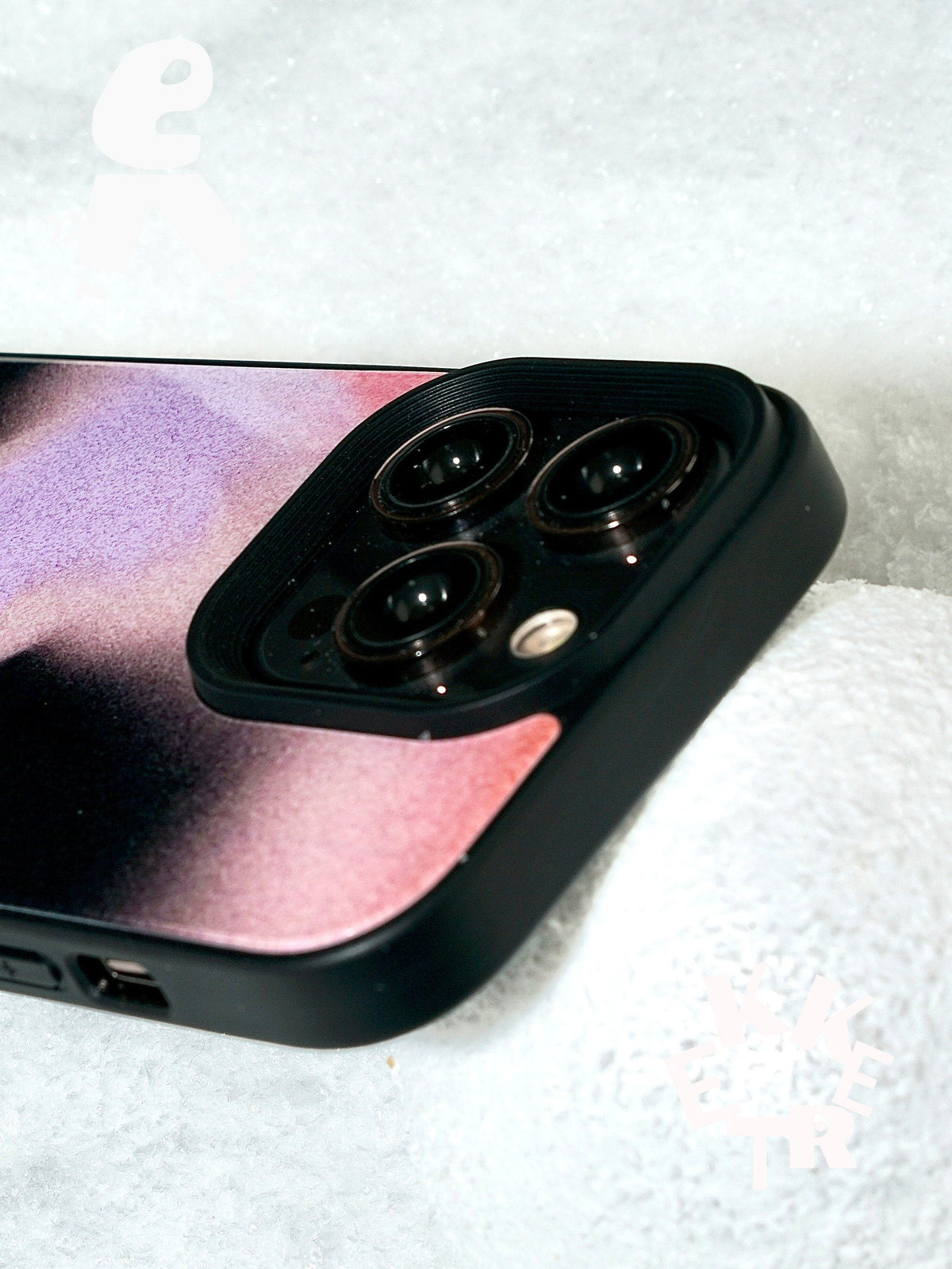 Vortex: Abstract Gradient Liquid Glass Case