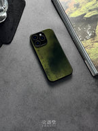 「Chinoiserie」Dark Green Calligraphy Phone Case
