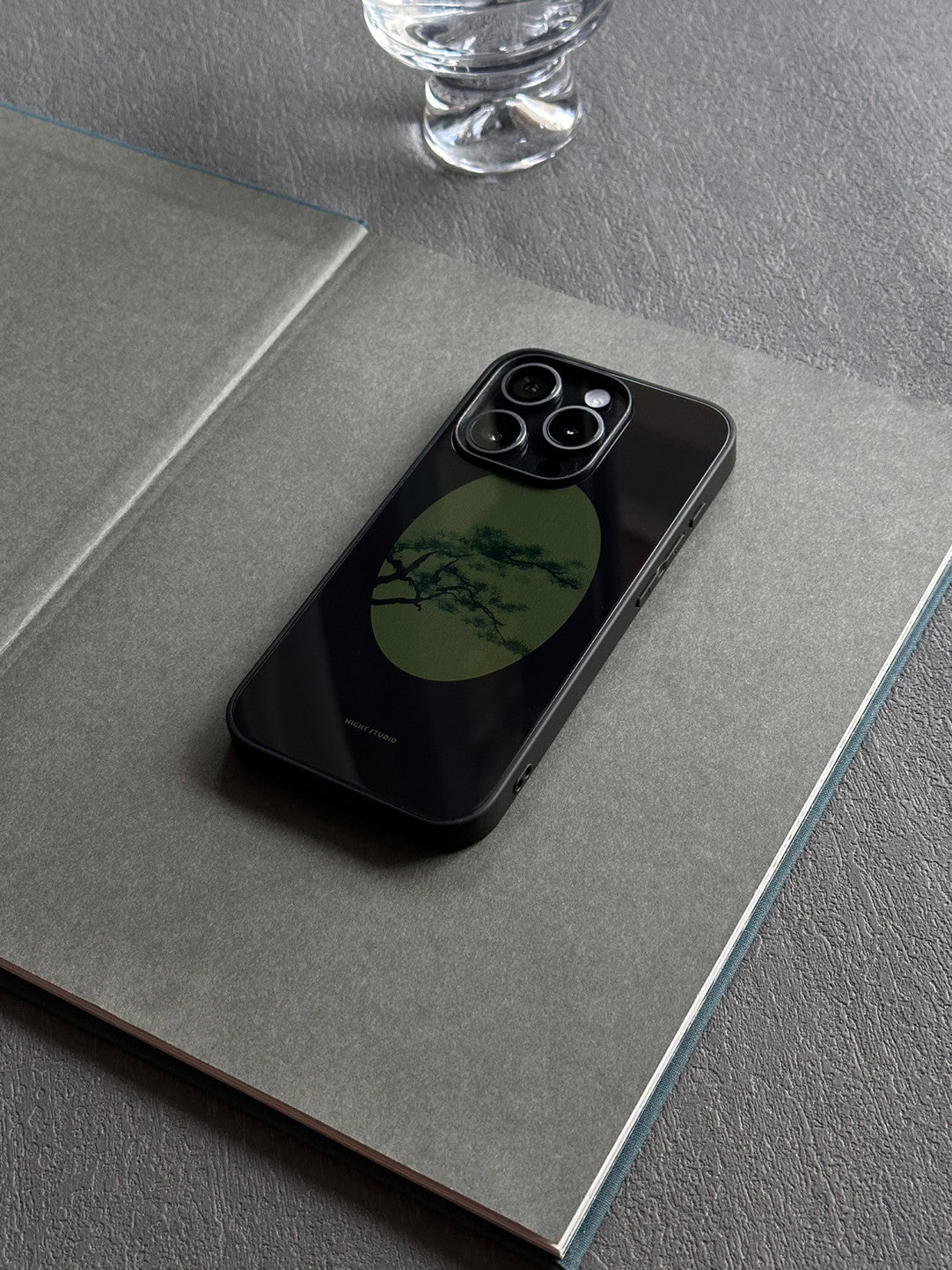 [Chinoiserie]Pine Tree Window Printed Phone Case-NS