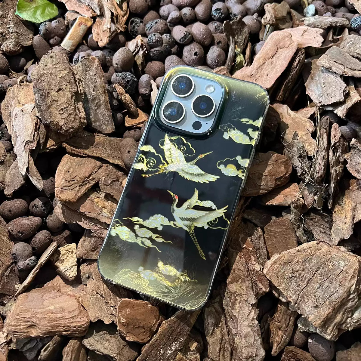 Golden Crane IMD Dual-Layer Case | iPhone Case | Three Fleas