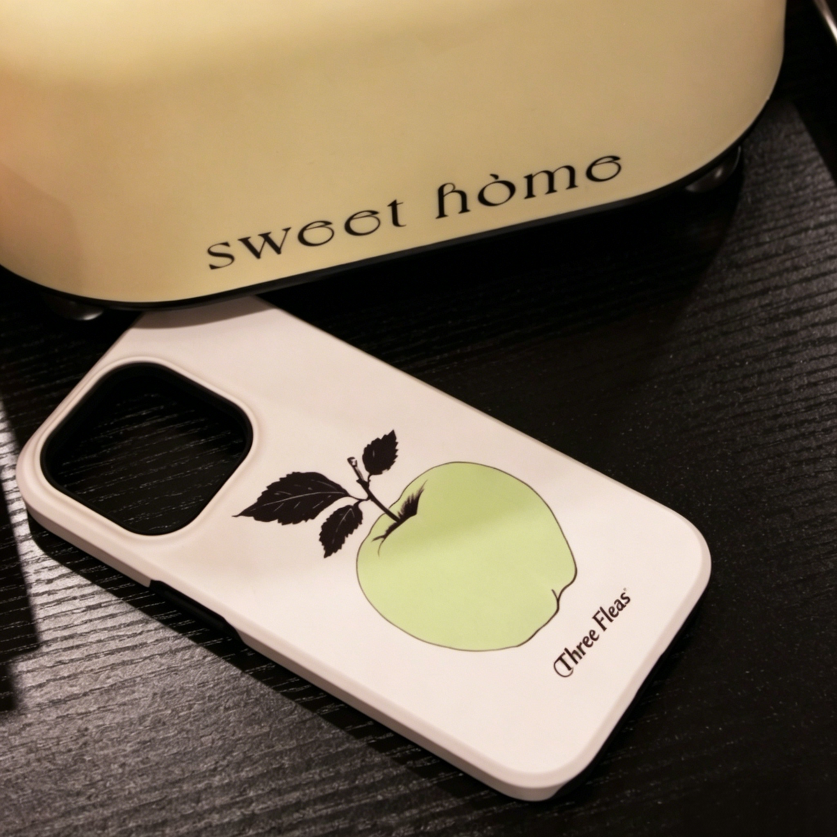 Minimalist Green Apple Phone Case Double-layer Film Print