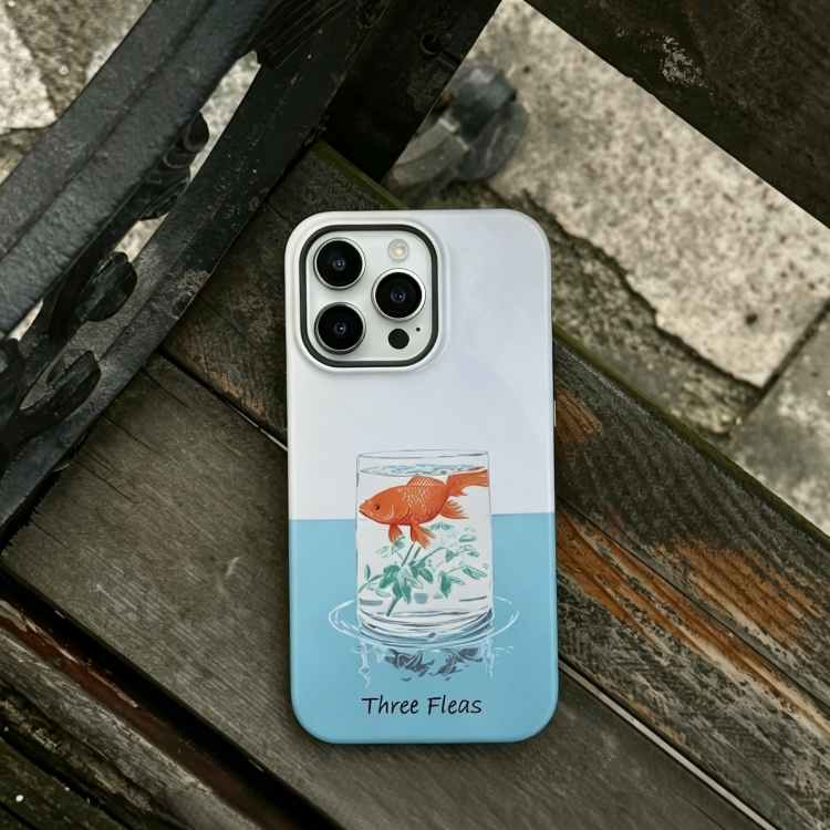 Artistic Goldfish in Glass Phone Case Double-layer Film Print