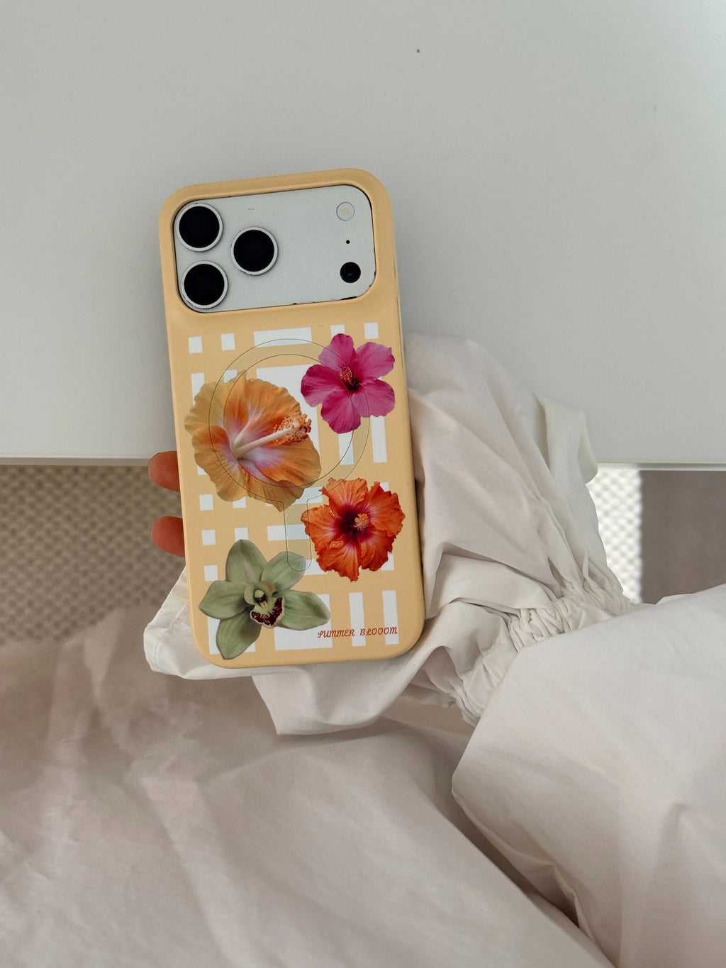 Holiday Floral Magnetic Phone Case - SB, MagSafe