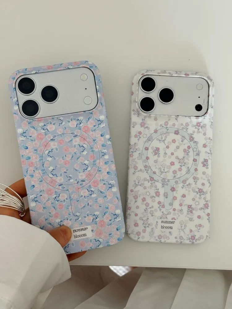 Chic Korean Style Ditsy Floral MagSafe Phone Case - Single Layer