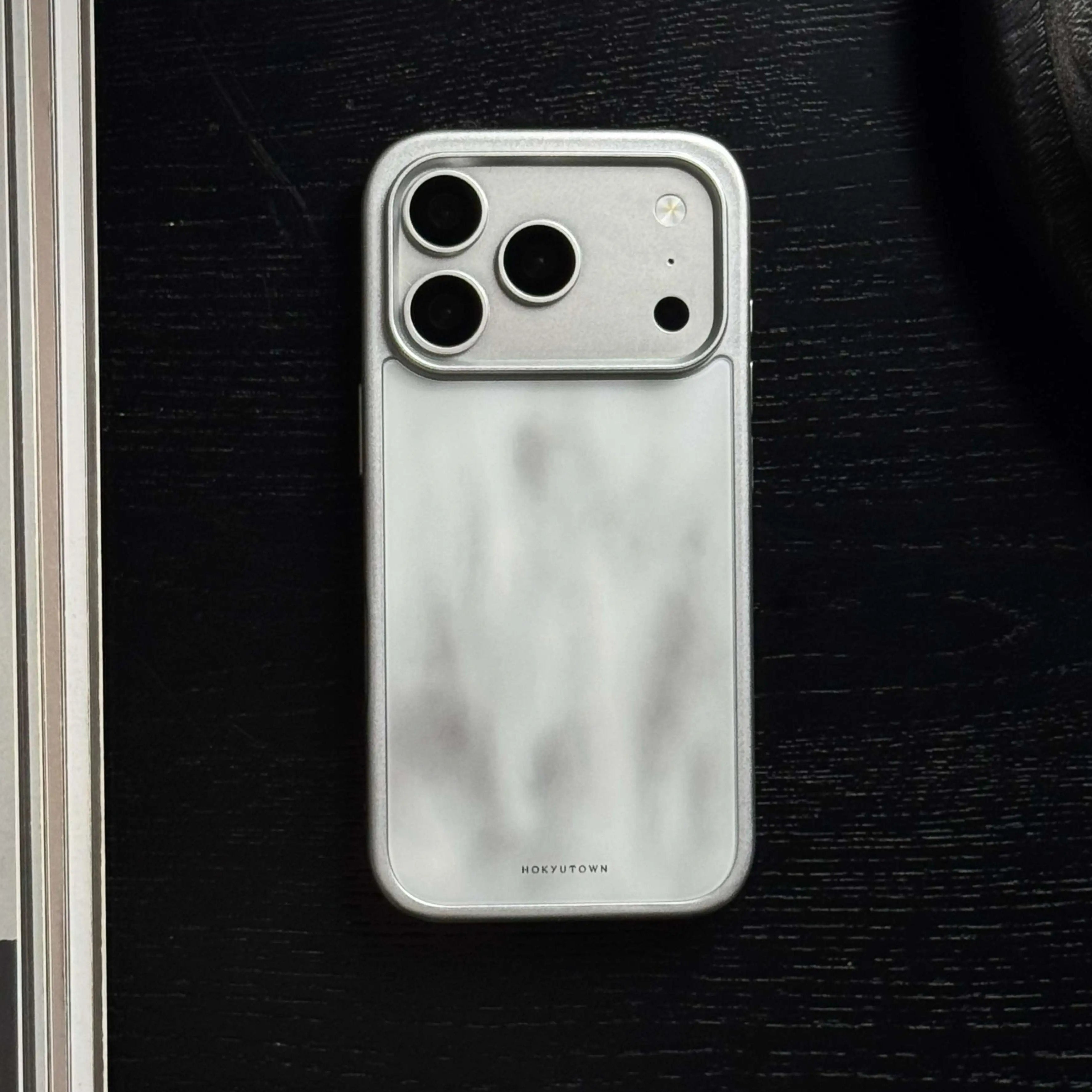 Luxury Moon White Ink Wash Glass Phone Case-CHO