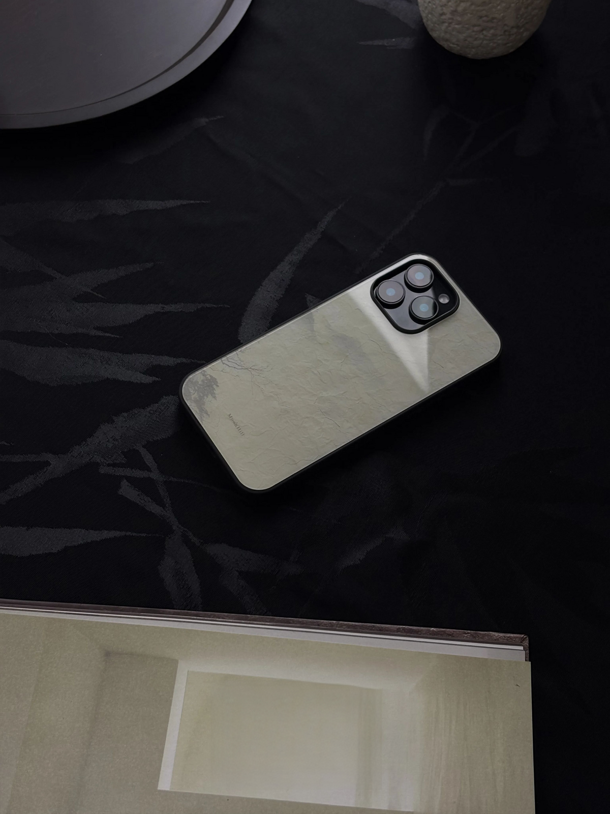 Jade Paper & Pine Tempered Glass Phone Case-MH
