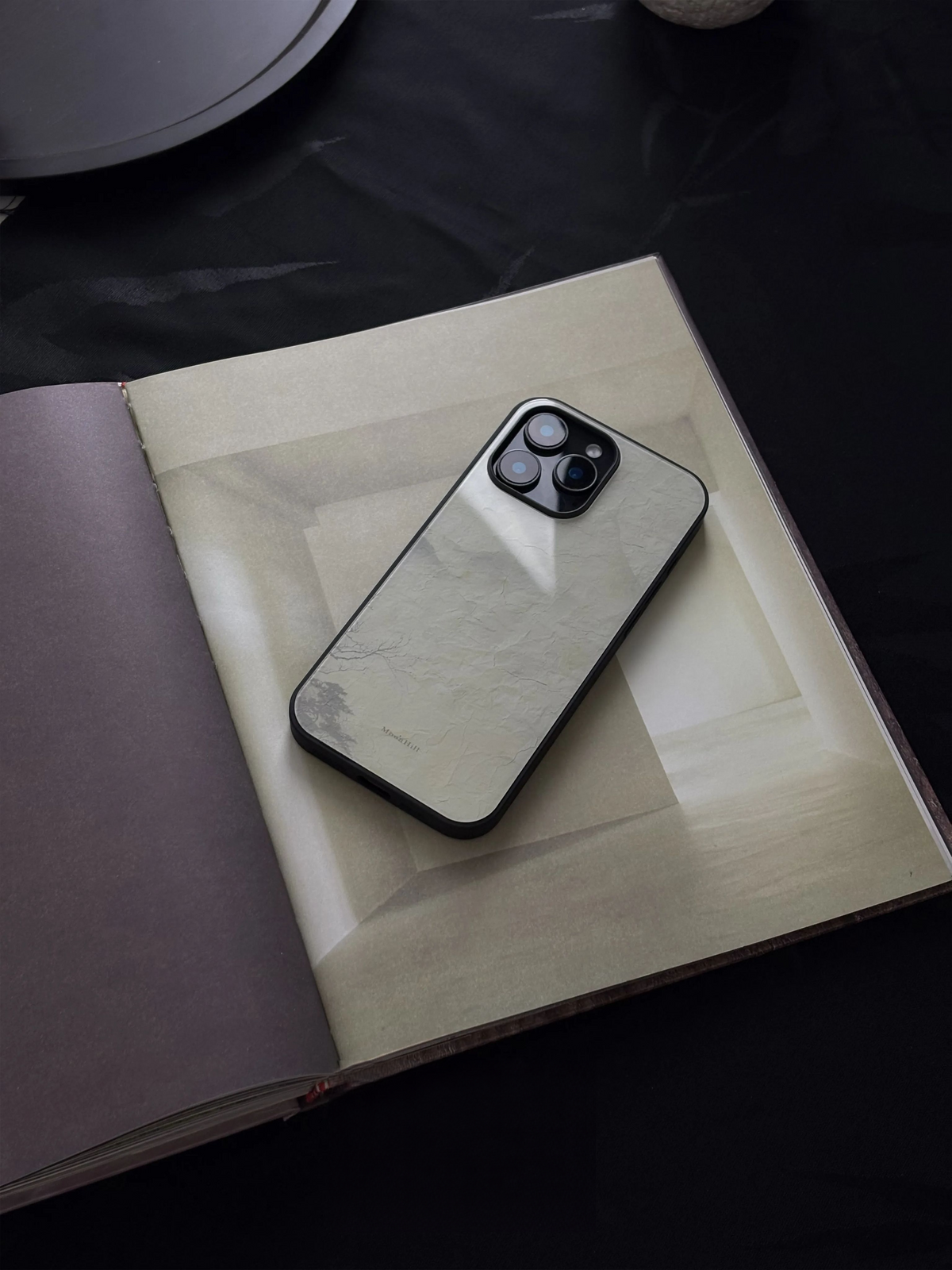 Jade Paper & Pine Tempered Glass Phone Case-MH