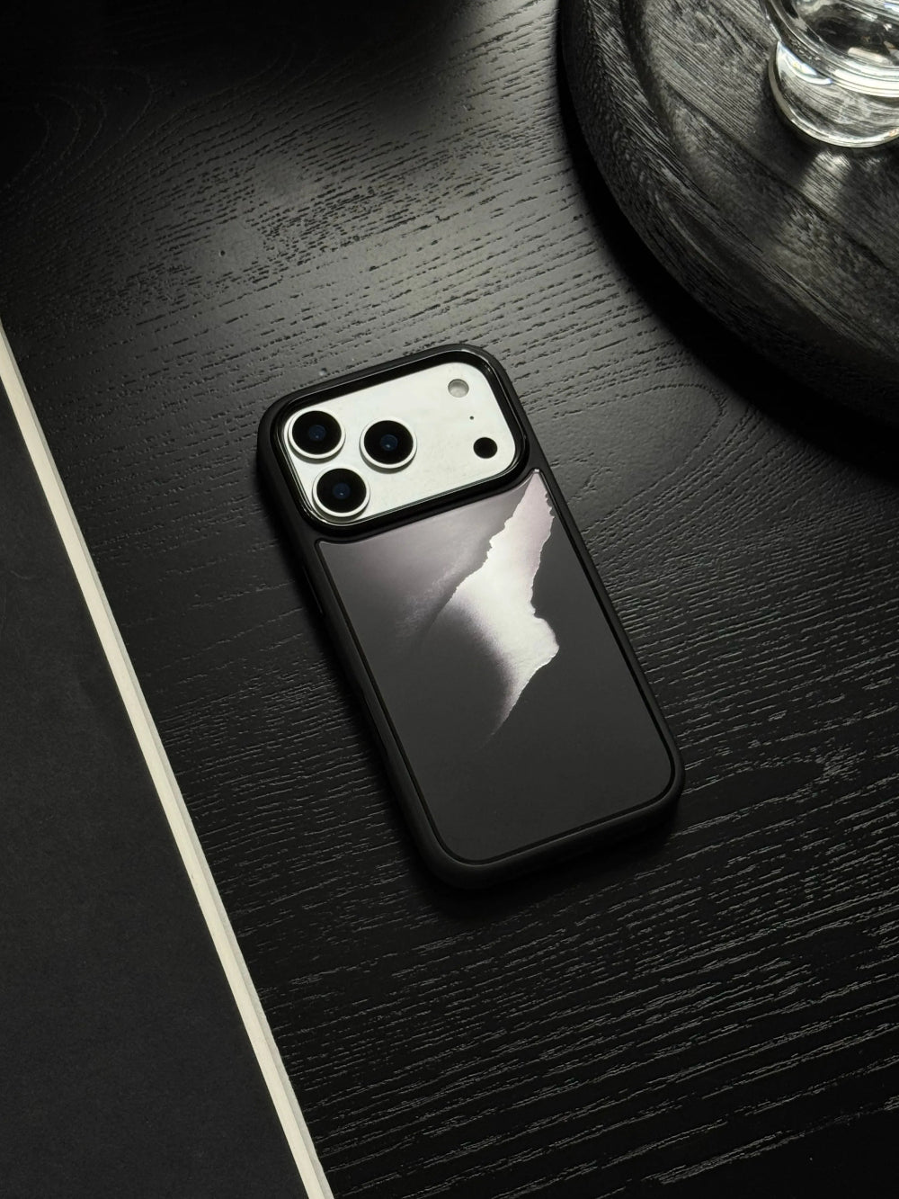 Ink Coast & Silver Sands Metallic Texture MagSafe Phone Case-CHO