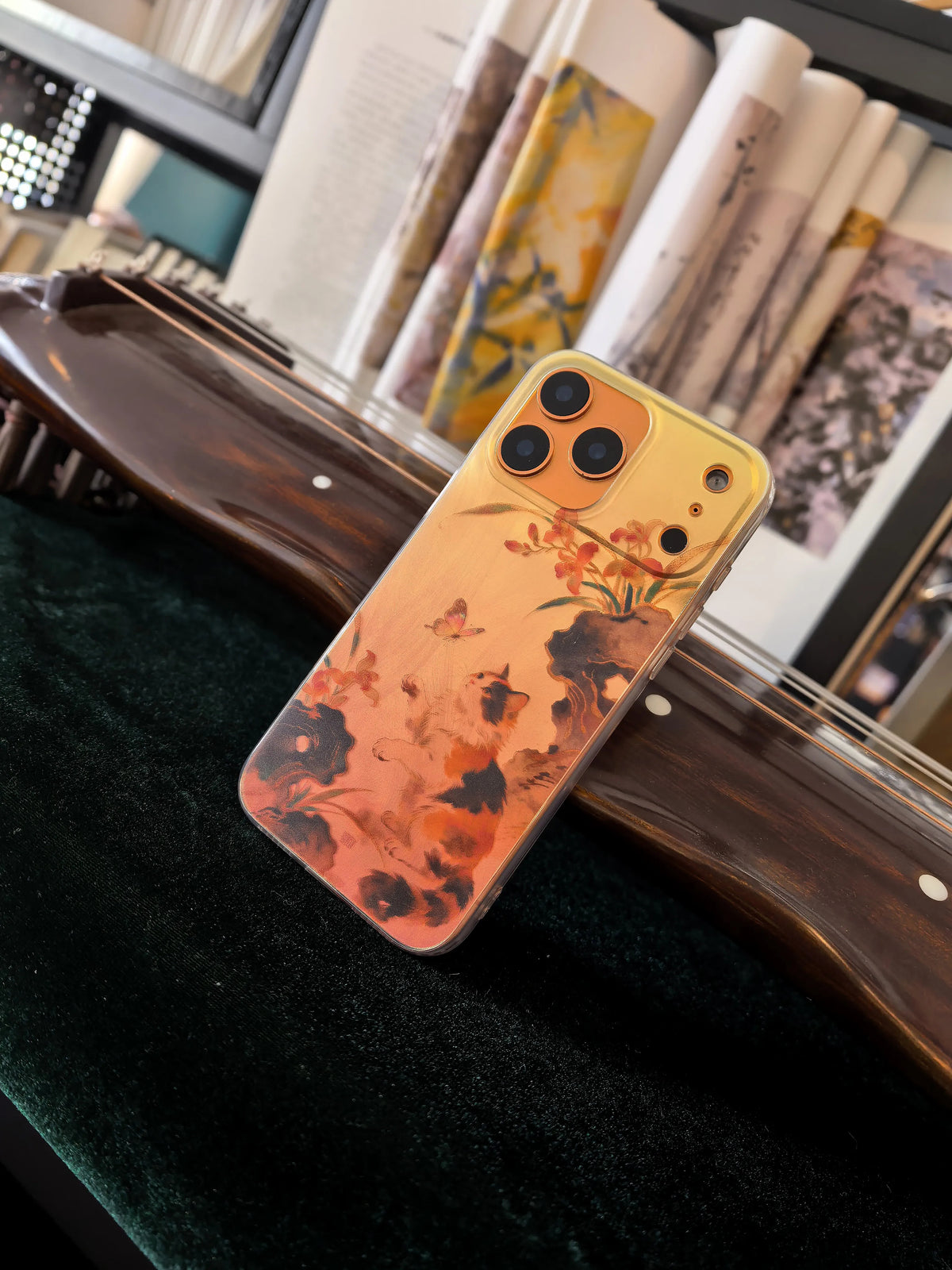 Chinoiserie Lucky Calico Cat Laser Metallic Phone Case-YX